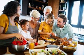 Mehrfamilienhaus kaufen in 37431 Bad Lauterberg, *Jetzt die Gelegenheit: Mehrfamilienhaus/ Apartment mit 10 Wohneinheiten für Singles oder Paare 1 vo