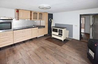 Haus kaufen in 06449 Aschersleben, Charmantes Haus mit Potenzial sucht geschickte Hände...