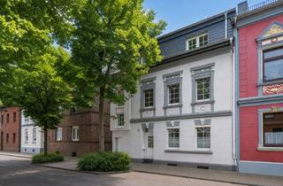 Haus mieten in 53721 Siegburg, Siegburg-Zentrum! Hochwertiges Einfamilienhaus mit Stellplätzen