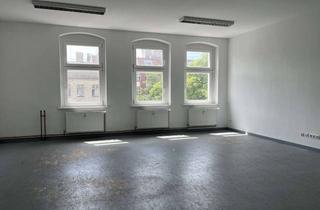Gewerbeimmobilie mieten in Herzbergstraße 127, 10365 Lichtenberg, ATELIER mit 4 Räumen im Gewerbehof Herzbergstraße 127 = 116 m², auf Wunsch mit 20 m² Lagerraum im EG