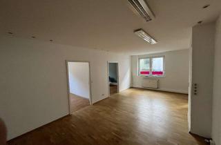 Büro zu mieten in Martin-Luther-Straße, 42853 Innen, Büro / Praxis in Remscheider Zentrum sucht nette Nachmieter