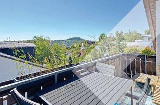 Wohnung kaufen in 72793 Pfullingen, Über den Dächern von Pfullingen – sonnige 3-Zimmer-Dachgeschosswohnung mit Blick auf den Albtrauf