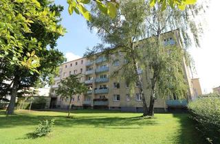 Wohnung mieten in Von-Parseval-Str. 13, 86159 Hochfeld, Schöne 2-Zimmer-Wohnung mit Balkon