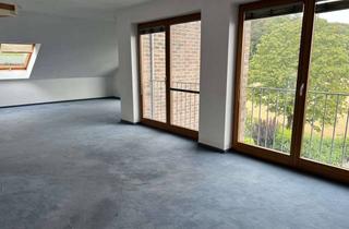 Wohnung mieten in 53639 Königswinter, Helle 3-Zimmer-Maisonette mit Dachterrasse in Königswinter-Heisterbacherrott