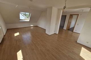 Wohnung mieten in Alt-Erlenbach 69, 60437 Nieder-Erlenbach, Gemütliche 2,5 Zimmer Wohnung im Dachgeschoss in Nieder-Erlenbach, ca. 47 qm