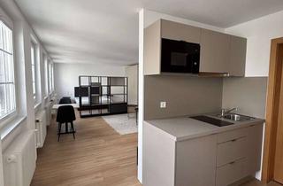 Lofts mieten in Wiesenstraße 13, 60385 Nordend-Ost, Frankfurt Bornheim: 1-Zimmer-Loft (kernsaniert & möbliert)