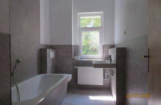 Wohnung mieten in Prager Str. 312, 04289 Probstheida, Zuhause mit drei Zimmern in Leipzig Probstheida, in Sanierung