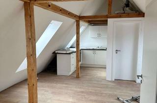 Wohnung mieten in 72250 Freudenstadt, Lichtdurchflutetes Dachgeschoss-Apartment direkt am Marktplatz