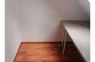 Wohnung mieten in Parkstr. 35, 26389 Innenstadt, Lebendiger Alltag: 2,5-Zimmer-Wohnung in der Innenstadt von Wilhelmshaven