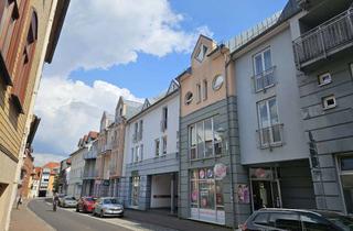 Wohnung mieten in 99817 Eisenach, Attraktive 2-Raumwohnung im Zentrum von Eisenach / Küche / PKW-Stellplatz/ Parkett *TOP*