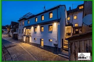 Einfamilienhaus kaufen in 75417 Mühlacker, viel Raum für das Familienleben – großzügiges Einfamilienhaus in ruhiger Wohnlage