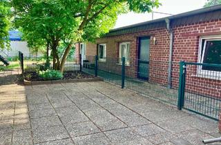 Haus mieten in 64546 Mörfelden-Walldorf, Kleines Tiny-Haus „ 2 Zimmern-Küche-Bad „ für Gartenfreunde in Mörfelden