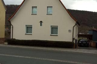 Haus mieten in Trennfurterstraße 131, 63911 Klingenberg, Attraktives Haus mit vier Zimmern und Einbauküche in Klingenberg am Main