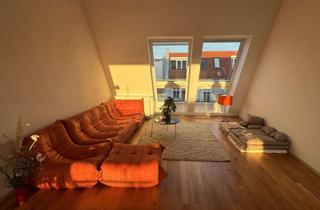 Immobilie mieten in Jungstrasse 31, 10247 Friedrichshain, Neubaudachgeschosswohnung, lichtdurchflutet nahe Boxhagener Platz