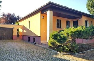 Haus kaufen in 04600 Altenburg, Haus, Garten, Pool... hier fühlt sich die ganze Familie wohl!