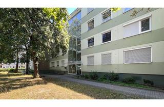 Wohnung kaufen in 93057 Regensburg, Großzügige 5-Zimmer-Wohnung mit Südbalkon