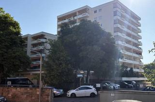 Wohnung kaufen in 77933 Lahr, Großzügiges Etagenwohnen mit Panorama-Aussicht in Lahr