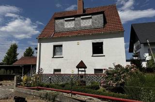 Einfamilienhaus kaufen in 34587 Felsberg, Großzügiges Einfamilienhaus mit Garage und Garten in Felsberg-Niedervorschütz