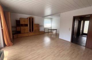 Einfamilienhaus kaufen in 31162 Bad Salzdetfurth, Bad Salzdetfurth-Wesseln: Einfamilienhaus mit Einliegerwohnung, Keller und Garage