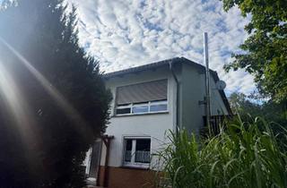 Haus kaufen in 34596 Bad Zwesten, Bad Zwesten - Wohnhaus mit Lagerhalle und frei bebaubares Grundstück