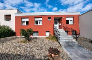 Einfamilienhaus kaufen in 54296 Trier, Trier - Reihenmittelhaus in Trier-Mariahof