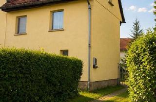 Einfamilienhaus kaufen in 04603 Nobitz, Nobitz - Schönes Grundstück in ruhiger Lage - Haus mit großem Potenzial