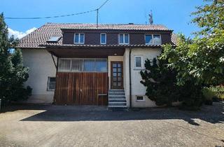 Haus kaufen in 71106 Magstadt, Magstadt - Freistehendes Ein- Zweifamilienhaus mit Garten und großer Garage
