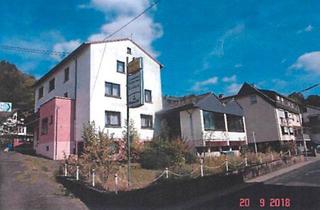 Haus kaufen in 56589 Datzeroth, Datzeroth - Großzügiges Sanierungsobjekt mit enormem Potenzial