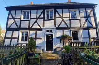 Haus kaufen in 51766 Engelskirchen, Engelskirchen - Nostalgisches Fachwerkhaus in Engelskirchen