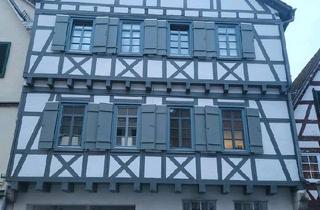 Wohnung kaufen in 72108 Rottenburg, Rottenburg am Neckar - Helle Fachwerkwohnung im Herzen von Rottenburg- zentral & ruhig