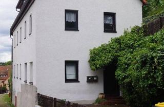Haus kaufen in 90574 Roßtal, Roßtal - Zweifamilienhaus in Roßtal