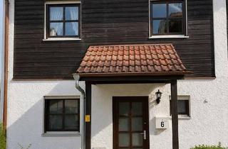 Reihenhaus kaufen in 94034 Passau, Passau - Schönes Reihenhaus mit großem Vorgarten & Tiefgaragenstellplatz