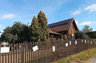 Haus kaufen in 92271 Freihung, Freihung - renoviertes Haus mit PV Anlage, Brunnen, Weiher, Wald