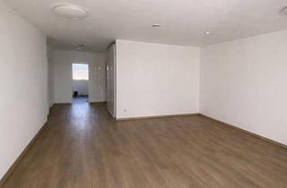 Wohnung kaufen in 42477 Radevormwald, Radevormwald - Moderne Eigentumswohnung mit Wintergarten