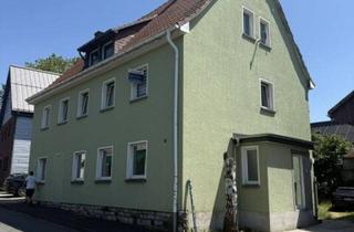 Anlageobjekt in 53773 Hennef, Verkauf im Bieterverfahren: 3-Parteienhaus mit Entwicklungspotenzial in Hennef-Uckerath