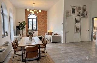 Loft kaufen in 01187 Naußlitz, Großzügige Loftwohnung in historischem Ambiente mit Balkon und 2 Stellplätzen