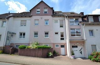 Wohnung kaufen in Burgtorstraße 27/29, 37627 Stadtoldendorf, Eigentumswohnung (Erdgeschoss) mit Carport-Stellplatz und Gartenanteil in 37627 Stadtoldendorf!