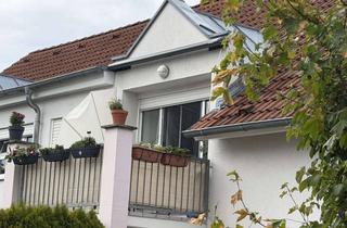 Wohnung kaufen in 89584 Ehingen, Schöne Maisonette-Wohnung in ruhiger Lage - Ehingen, Wohngebiet Wenzelstein
