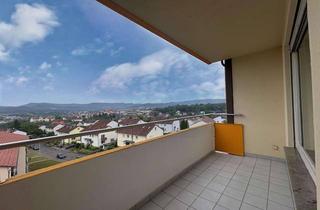 Wohnung kaufen in 72379 Hechingen, 3-Zimmer-Wohnung mit Loggia & Aufzug