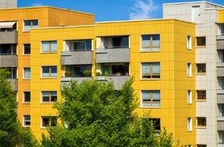 Wohnung kaufen in 24943 Sandberg, Flensburg-Sandberg: Modernisierte 2-Zimmer-Eigentumswohnung in der obersten Etage – vermietet