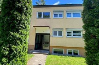Wohnung kaufen in Hyronimus-Walch-Staffel, 75378 Bad Liebenzell, Ideal für Singles oder Paare: möbilierte 2-Zimmer-Wohnung mit Balkon