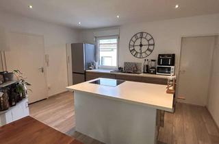 Wohnung mieten in Am Tivoli, 68519 Viernheim, Wohnen mit Charakter:Helle Sanierte 2 -Zimmer-Wohnung in Viernheim