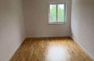 Wohnung mieten in Westfalenweg 17, 08371 Glauchau, Schnell zugreifen* Schöne helle 3 RaumWE mit Balkon sucht Sie!