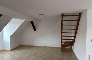 Wohnung mieten in 36404 Vacha, Zwei Zimmer in Vacha: Helle Dachgeschosswohnung mit Einbauküche