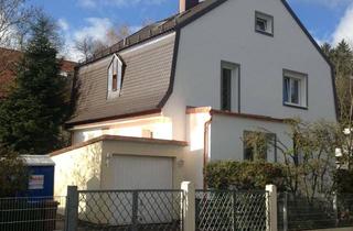 Wohnung mieten in 82152 Krailling, Schmuckelige DG Wohnung 1,5 ZKB