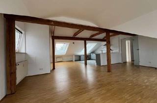 Wohnung mieten in Oskar-Von-Miller Str. 1b, 82008 Unterhaching, Perfekt für den Single - sehr großzügige und absolut ruhige DG-Wohnung in SW-Lage in Unterhaching