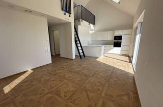Wohnung mieten in 89134 Blaustein, Erstbezug im Alten Rathaus Wippingen – lichtdurchflutete 2,5 Zimmer mit Empore und Terrasse