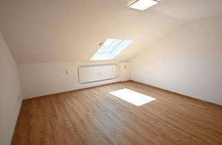Wohnung mieten in 97084 Heidingsfeld, Helle 3-Zimmer-Dachgeschosswohnung mit Weinbergblick in Würzburg-Heidingsfeld
