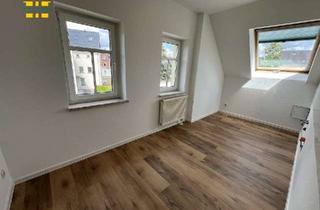 Wohnung mieten in Freiligrathstraße, 09131 Ebersdorf, Gemütliche Maisonette-Dachgeschosswohnung mit Tageslichtbad in Ebersdorf