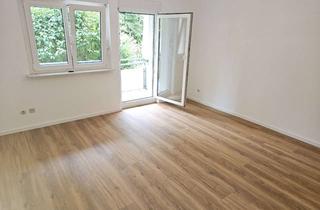 Wohnung mieten in 71034 Böblingen, Frisch renovierte 2-Zimmer-Wohnung mit Balkon & Gartenblick